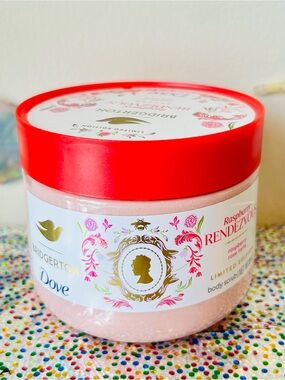 NWT 15oz Dove Body Scrub Bridgerton Raspberry Rendezvous Vanilla Limited Edition